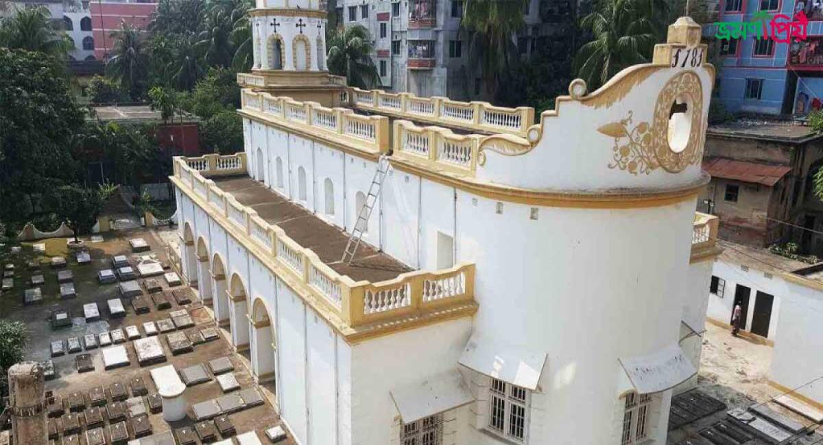 আর্মেনিয়ান চার্চ, কিভাবে যাবেন, কোথায় খাবেন, কি কি দেখবেন